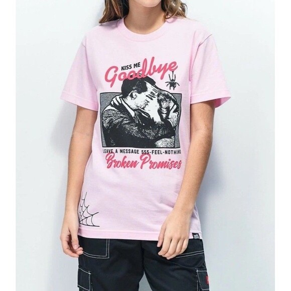 BROKEN PROMISES MELT AWAY Kiss Me Goodbye PINK SHIRT SIZE MEDIUM 100% Cotton - Picture 10 of 10